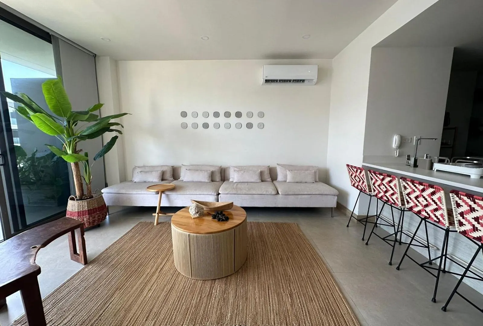 Apartamento En Cartagena Frente Al Mar Con Piscina