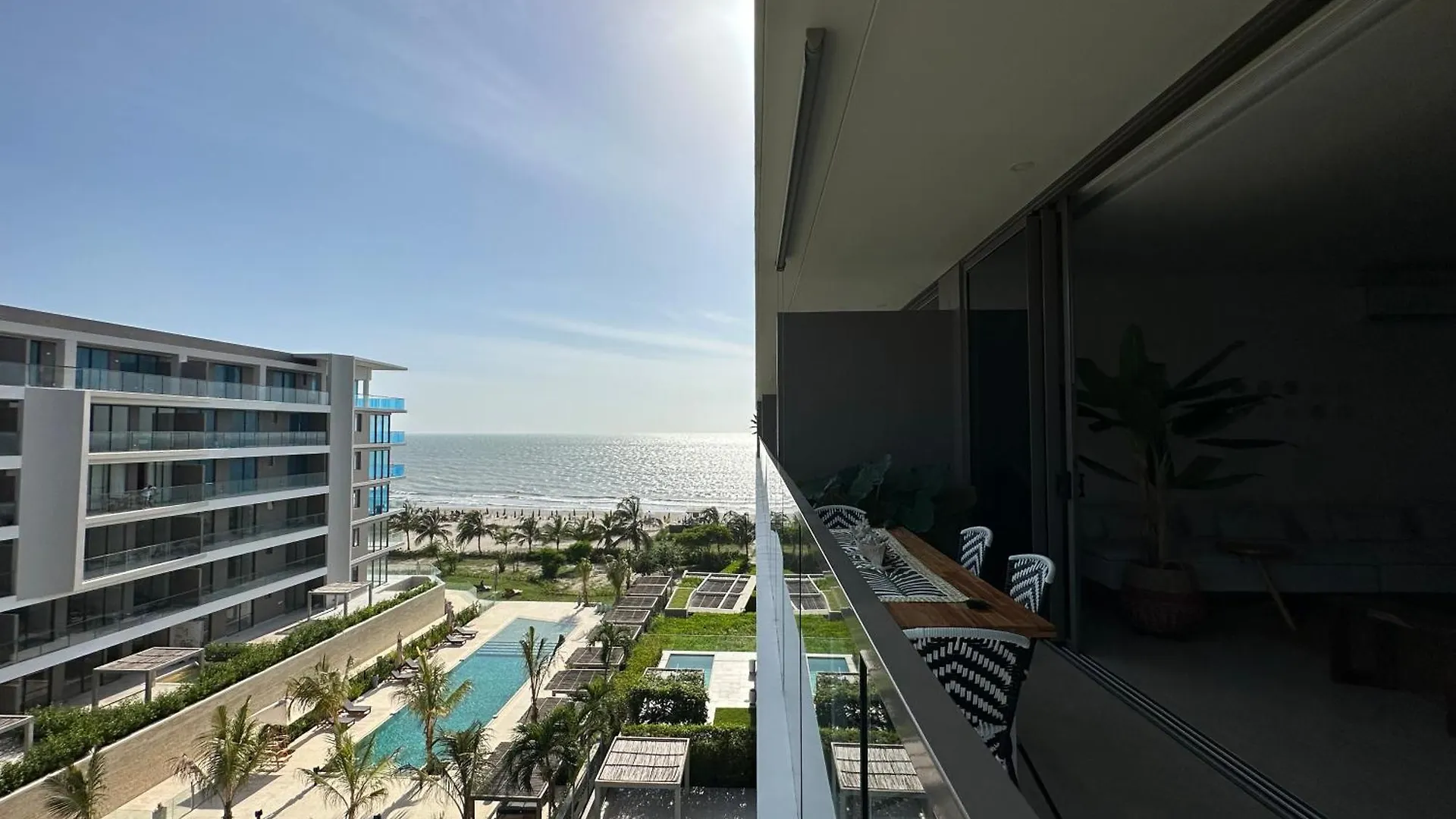 Apartamento En Cartagena Frente Al Mar Con Piscina